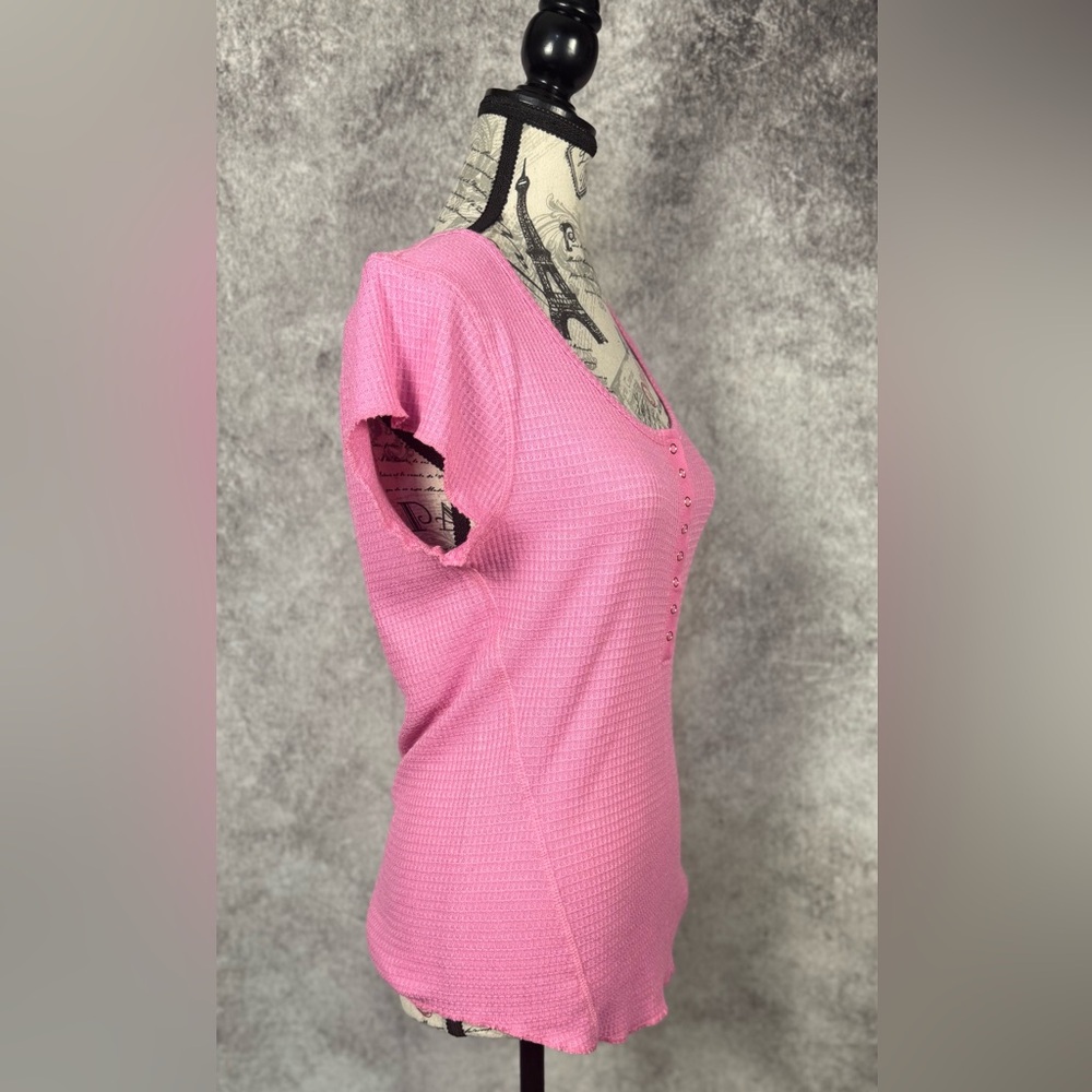 Zeana Outfitters Pink Waffle Knit Henley Top Size M Short Sleeve Ribbed Thermal - Picture 4 of 9